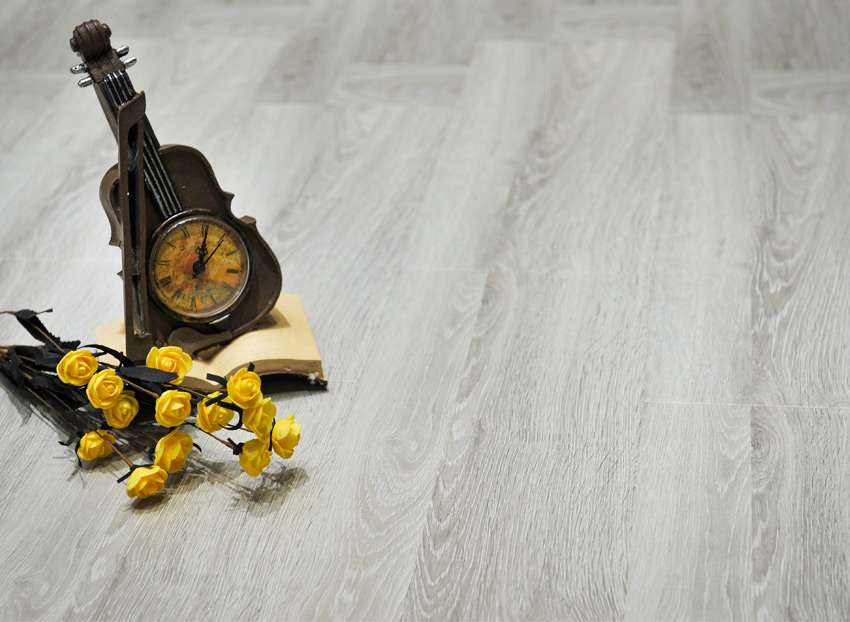 鵬鴻強化復(fù)合地板2811